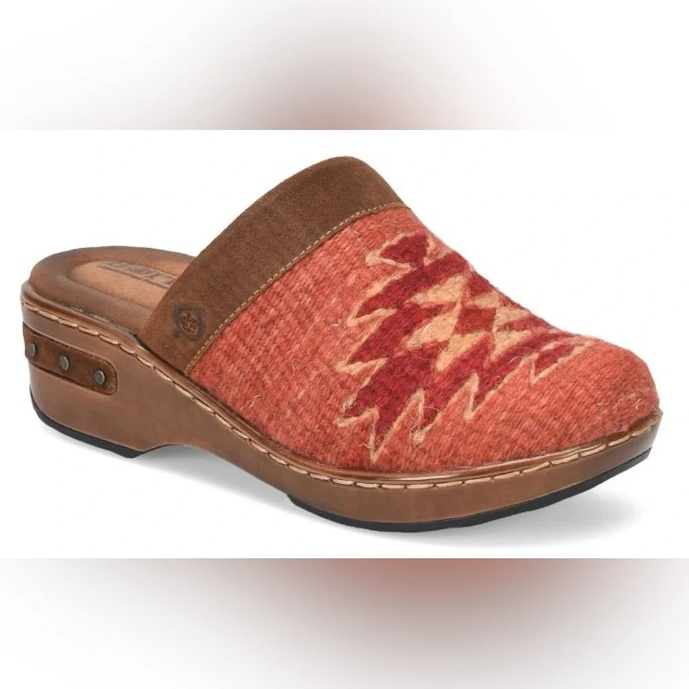 Born Bandy Blankets Clog - Rust Blanket Combo - Picture 2 of 12